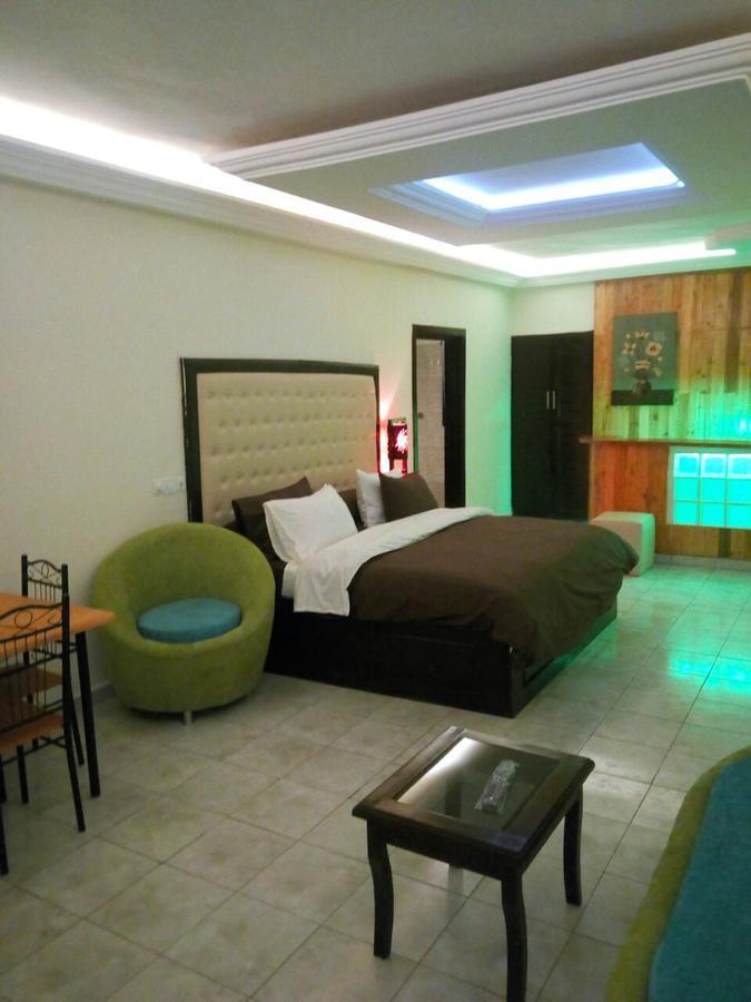 Hotel Saphir Abidjan Exterior photo